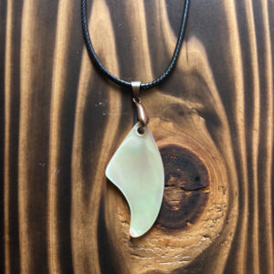 沖縄夜光貝AOVOY（アオヴォイ）ネックレス４