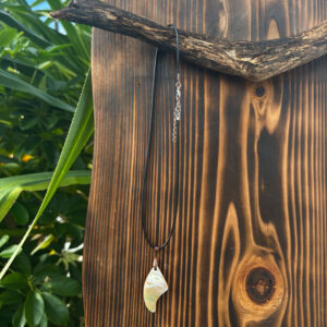 沖縄夜光貝AOVOY（アオヴォイ）ネックレス４