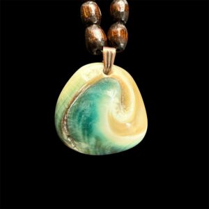 沖縄オクマ 天然夜光貝 AOVOY（アオヴォイ）